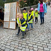 School kids learning about their home town